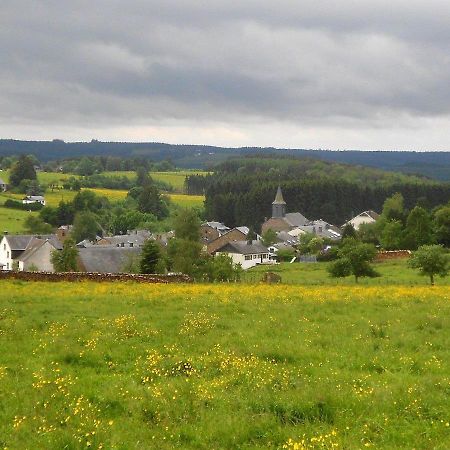 Gite De La Lavandiere A Ucimont Экстерьер фото